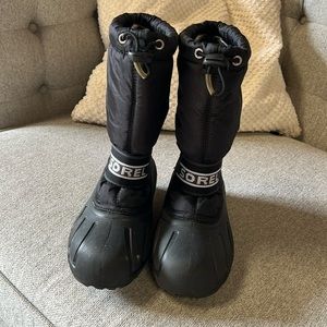 SOREL Snow Boots (Kids, size 3)